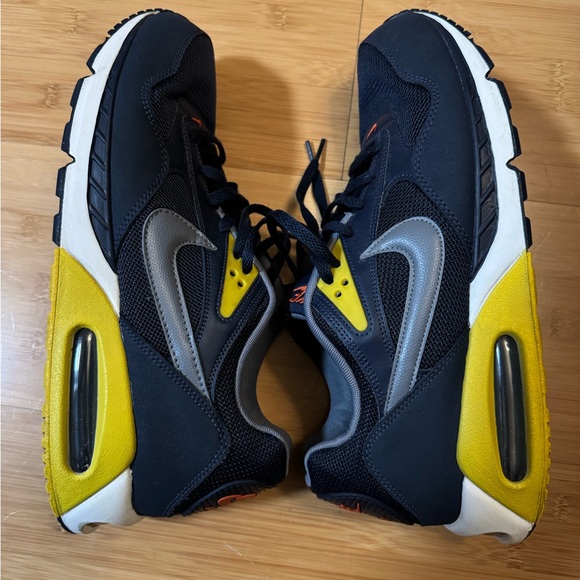 Nike Air size 13 men’s shoes blue - Picture 7 of 9